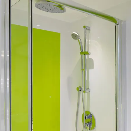 For Students Only - Student Castle 约克