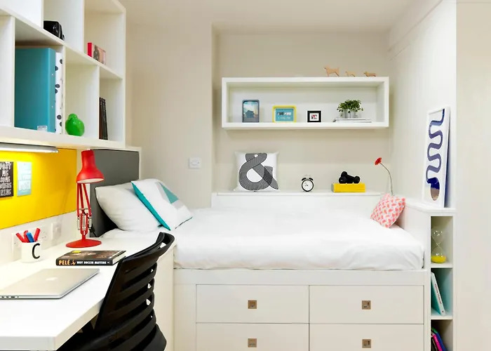 For Students Only - Student Castle Daire York